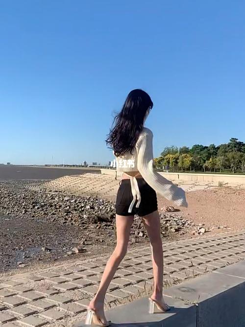 新澳今晚特9点30开什么和女子打瘦肩针险丧命与有打过瘦肩针的美女吗
